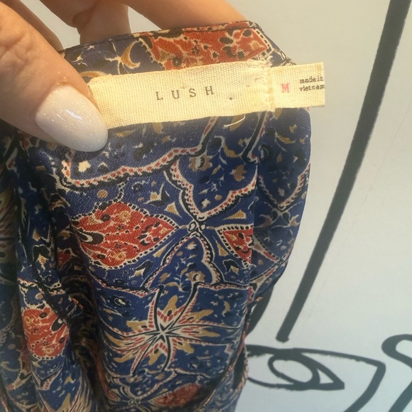 Lush Multicolor Patterned Fabric - Picture 4 of 5